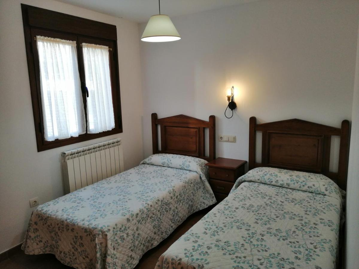 Apartamentos Mobison Salinas de Bielsa Luaran gambar
