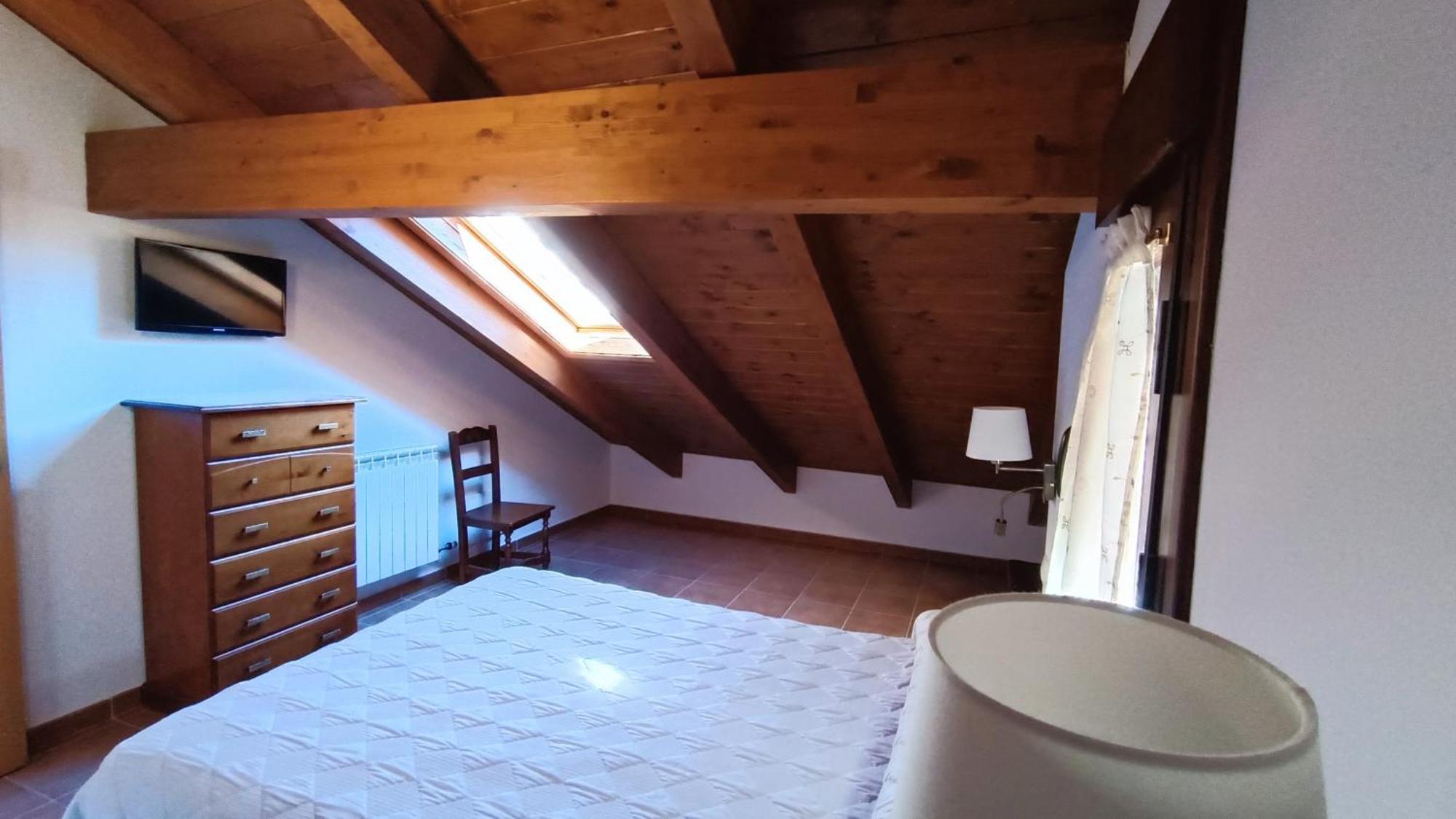 Apartamentos Mobison Salinas de Bielsa Luaran gambar