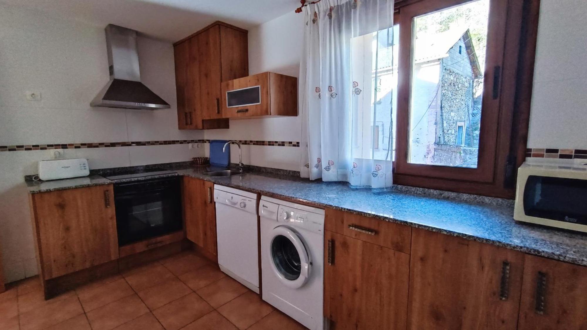 Apartamentos Mobison Salinas de Bielsa Luaran gambar