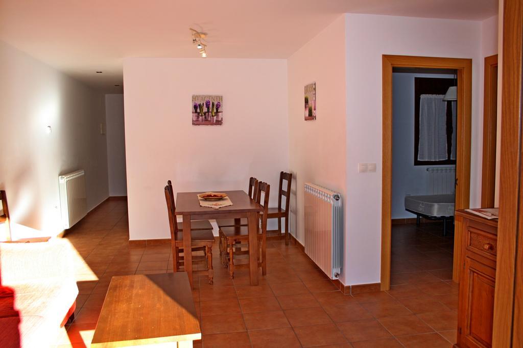 Apartamentos Mobison Salinas de Bielsa Luaran gambar