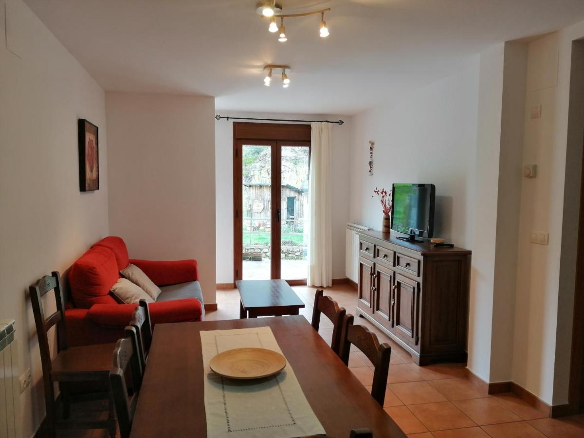 Apartamentos Mobison Salinas de Bielsa Luaran gambar